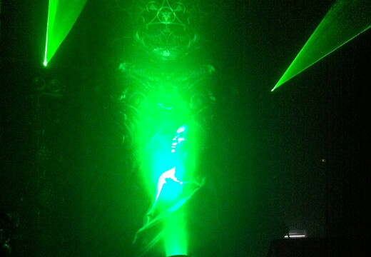 LR-ARCHIVE-121212 12122012-12-12 037323